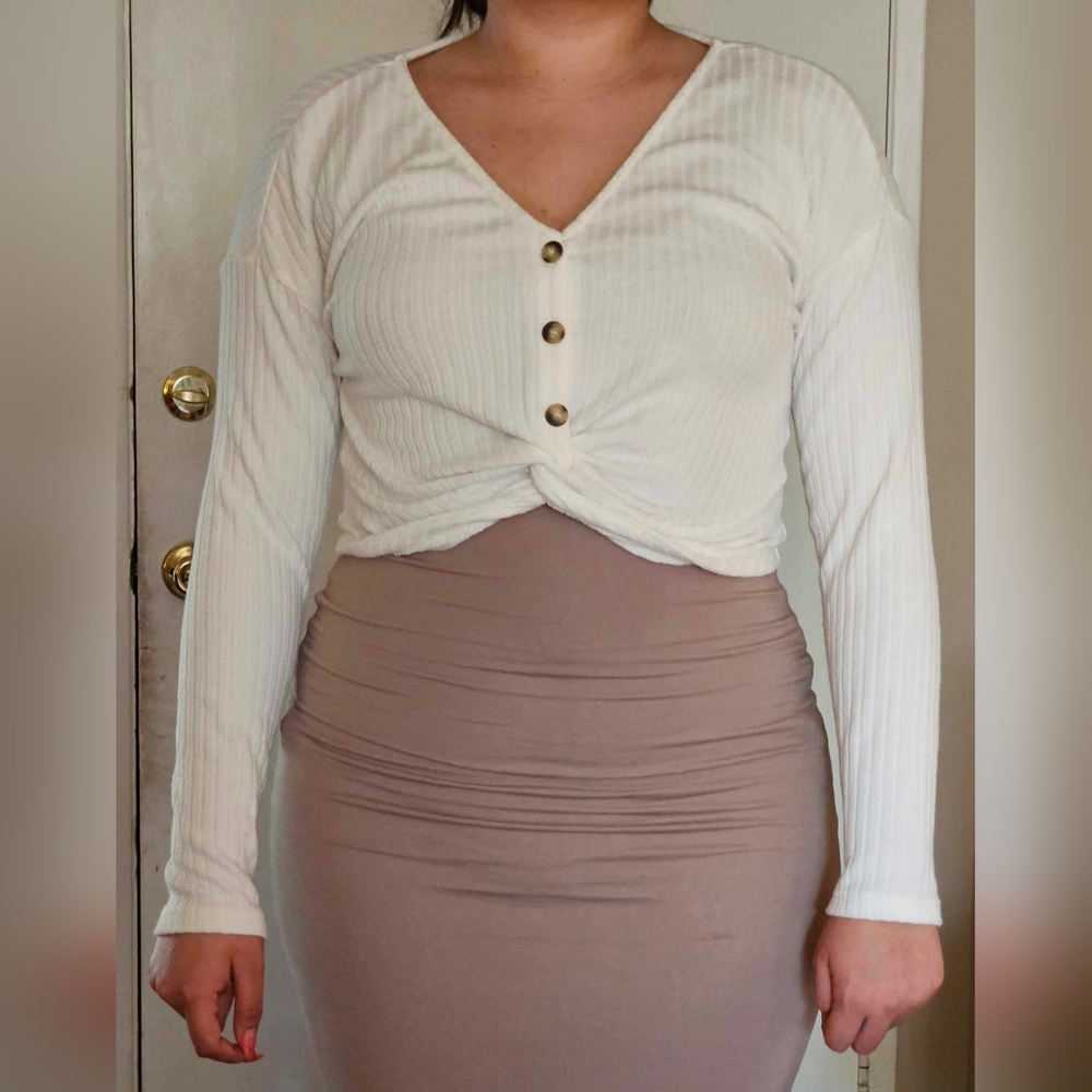 White Rib Long Sleeve Crop Top